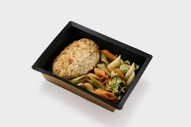 Котлета куриная с пастой
