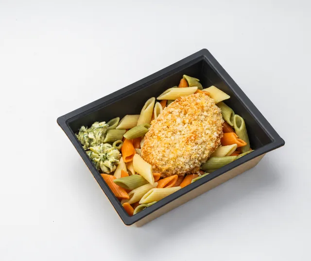 Котлета куриная с пастой